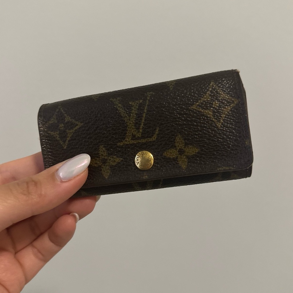 Louis Vuitton Monogram 4 Key Holder